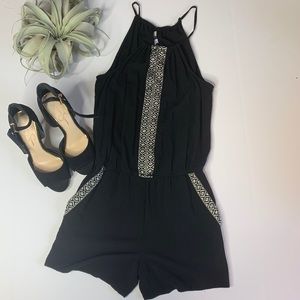 Fortune +ivy black and white romper Sm